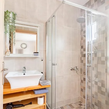 Meliterra Semesterbostad