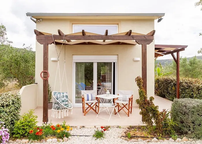 Meliterra Tatil Evi Gialova